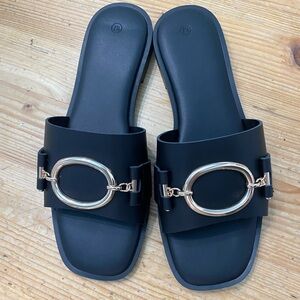 ZBY Black Sandals